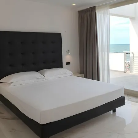 Corallo Hotel 4*
